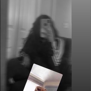 Meet your Posher, Ruth saraí